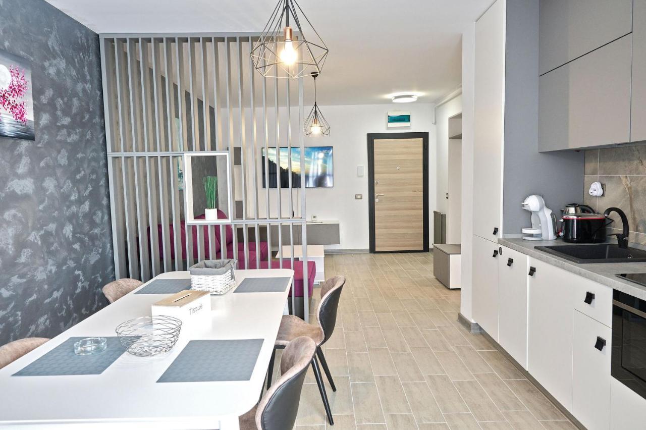 Citadell Sea View - N Pools Apartament Mamaia
